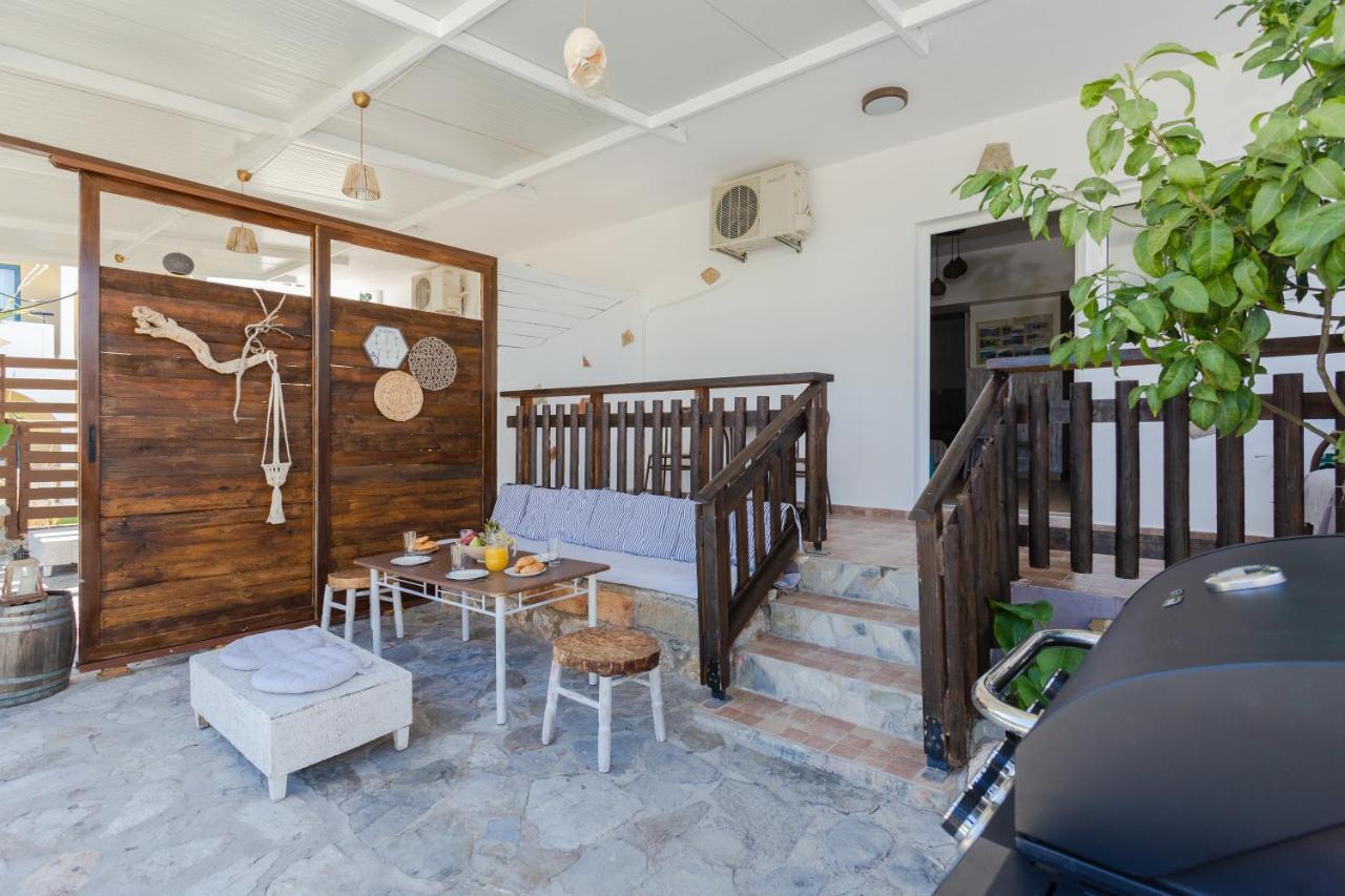Christos Studios And Family Apartments Stegna Экстерьер фото