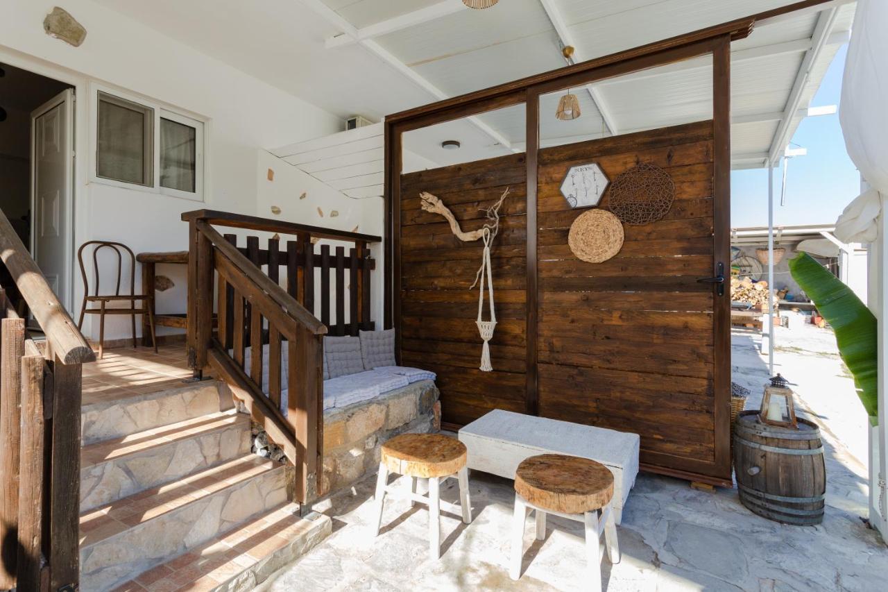 Christos Studios And Family Apartments Stegna Экстерьер фото