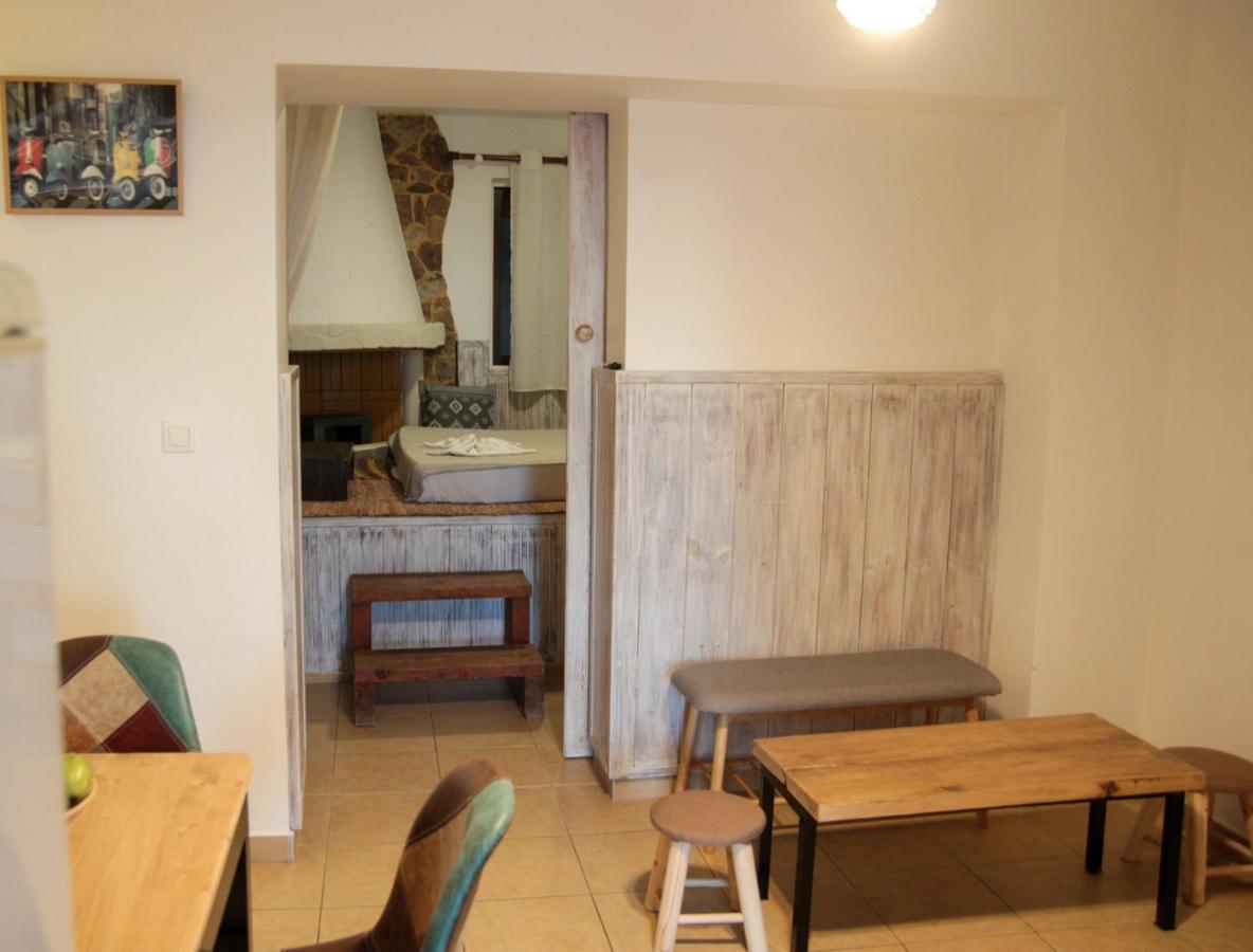 Christos Studios And Family Apartments Stegna Экстерьер фото