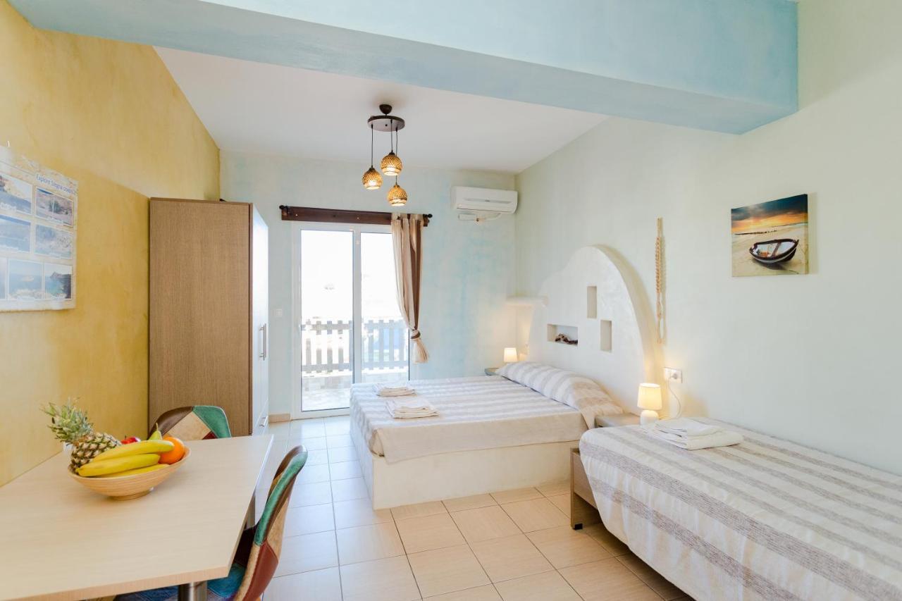 Christos Studios And Family Apartments Stegna Экстерьер фото