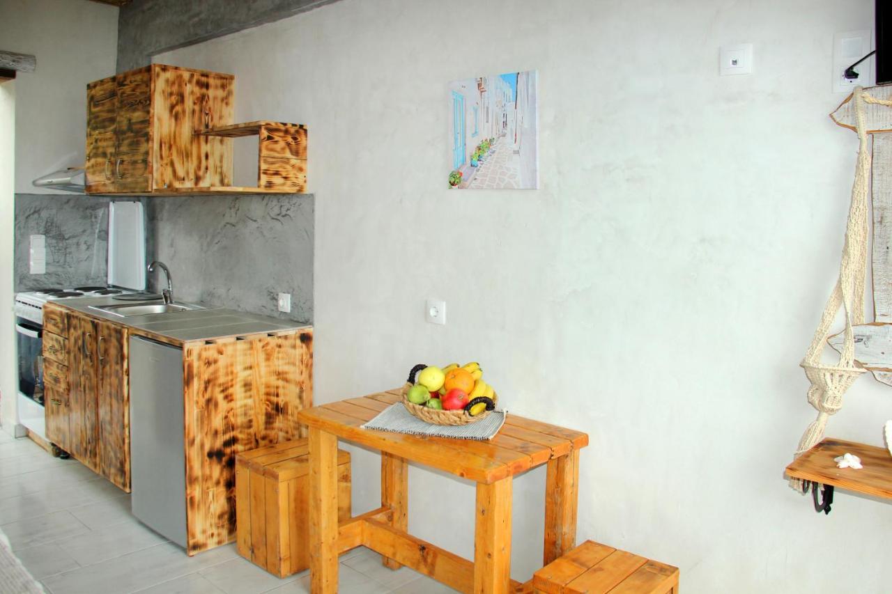 Christos Studios And Family Apartments Stegna Экстерьер фото